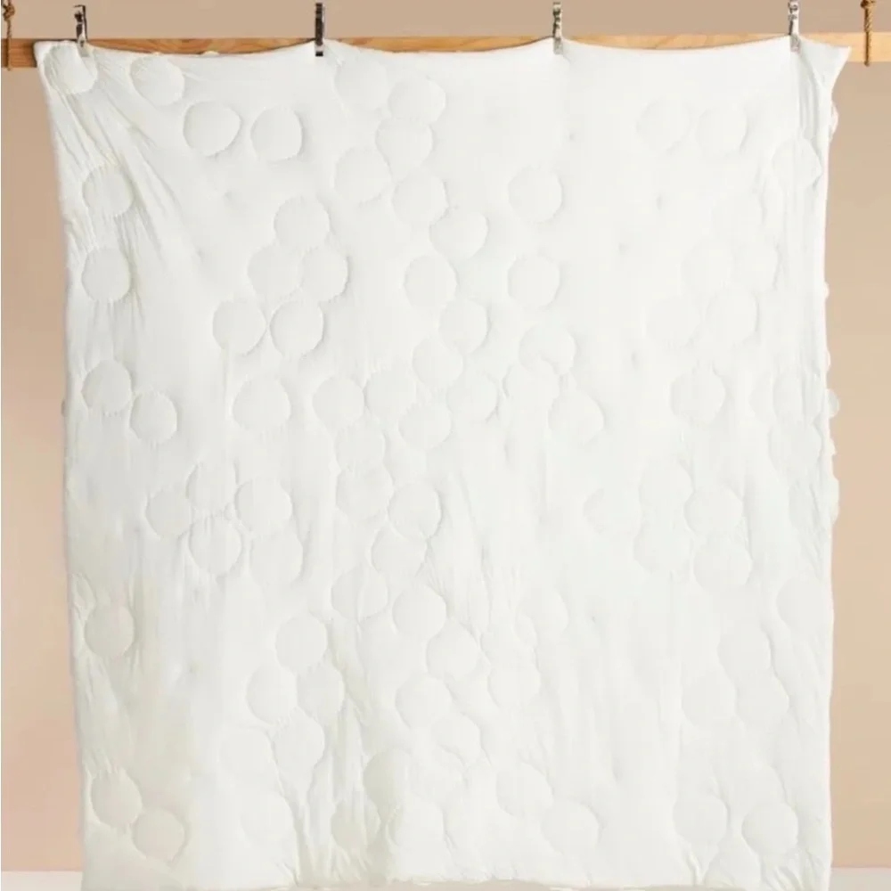 Anthropologie Alyssa Jersey Quilt in White Size Queen NWT